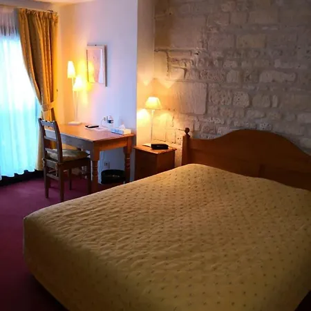 فندق Du Jeu D'arc 3*